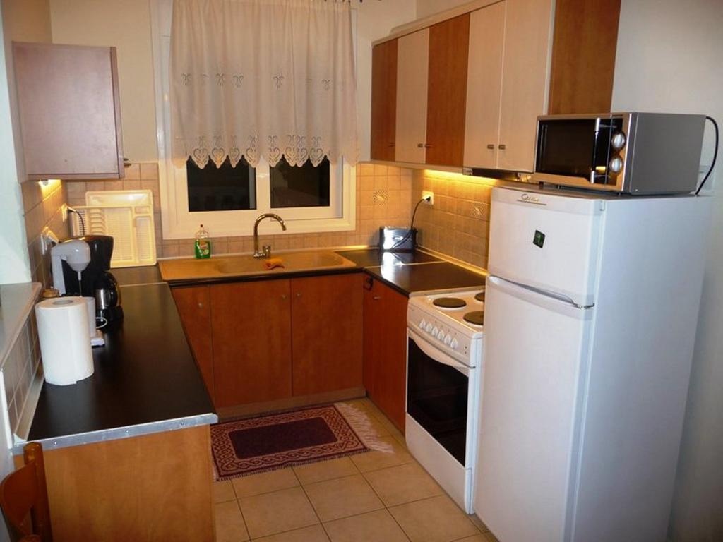 Omorfi Poli 120 Sqm Apartment Nafplio Bagian luar foto